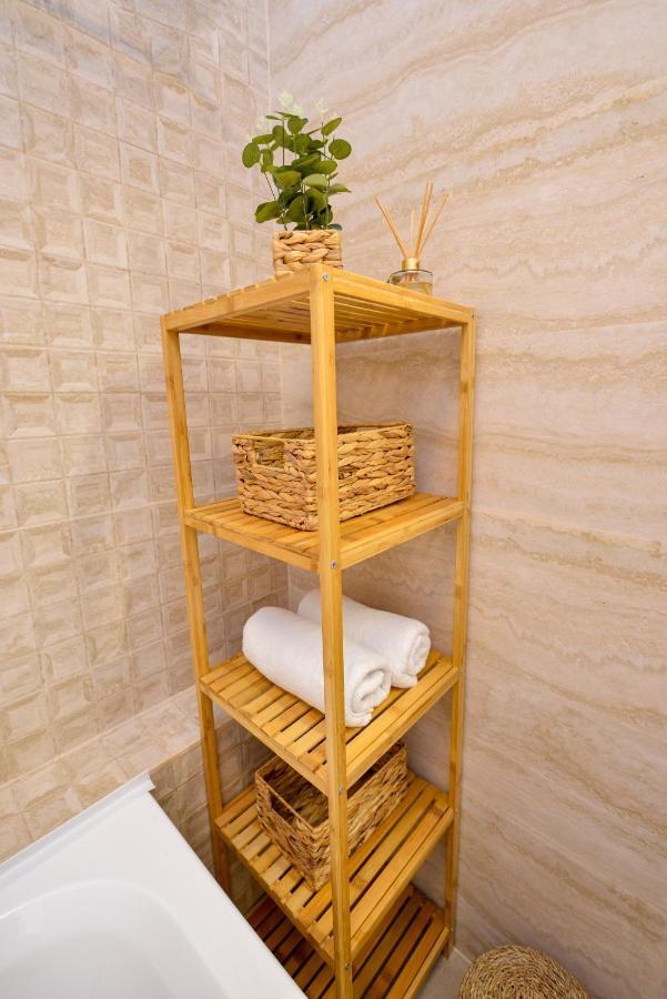 Sofia Cozy Apartment - Underground Private Parking Бухарест Екстер'єр фото
