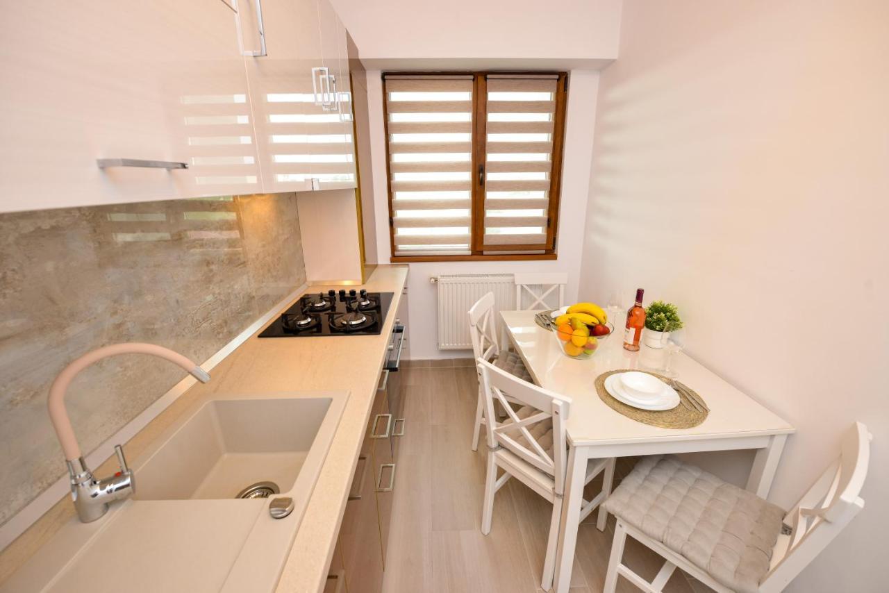 Sofia Cozy Apartment - Underground Private Parking Бухарест Екстер'єр фото