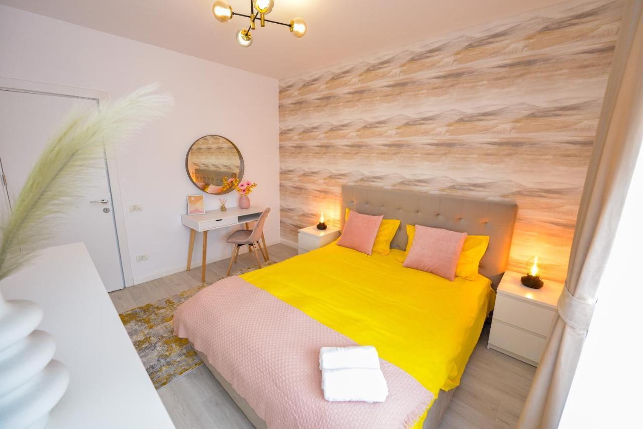 Sofia Cozy Apartment - Underground Private Parking Бухарест Екстер'єр фото