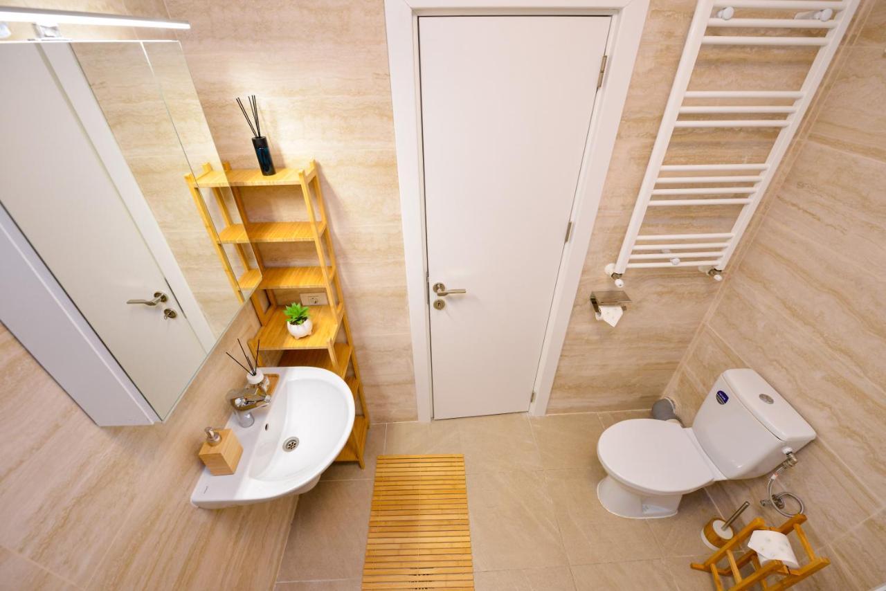 Sofia Cozy Apartment - Underground Private Parking Бухарест Екстер'єр фото