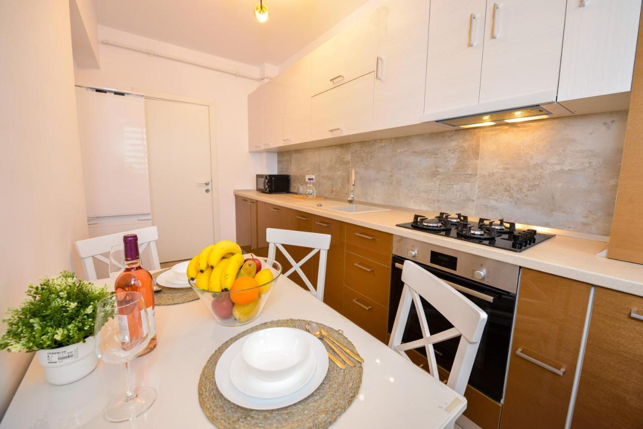 Sofia Cozy Apartment - Underground Private Parking Бухарест Екстер'єр фото